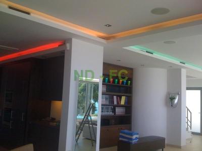 Vu de l'ensemble bandeau LED RGB fini