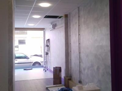 Installation des downlights dans le couloir